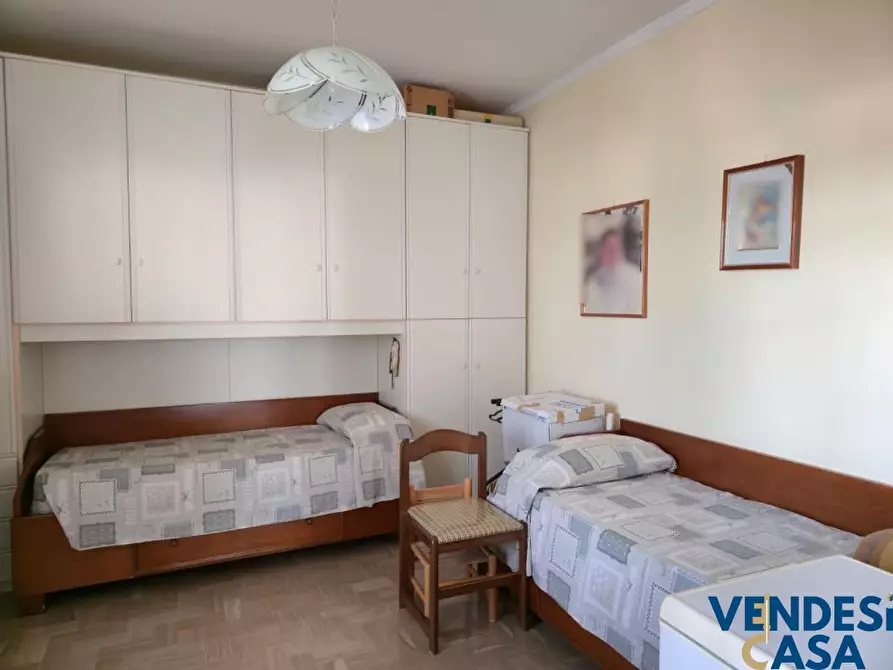 Immagine 6 di Appartamento in vendita  5 a Adelfia