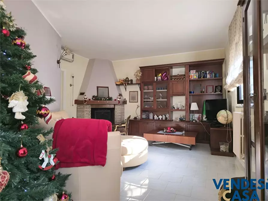 Immagine 5 di Appartamento in vendita  22 a Adelfia