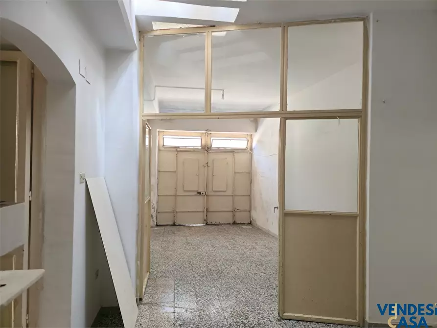 Immagine 9 di Appartamento in vendita  14 a Adelfia