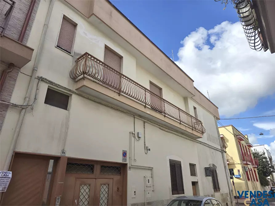 Immagine 2 di Casa indipendente in vendita  9 a Adelfia