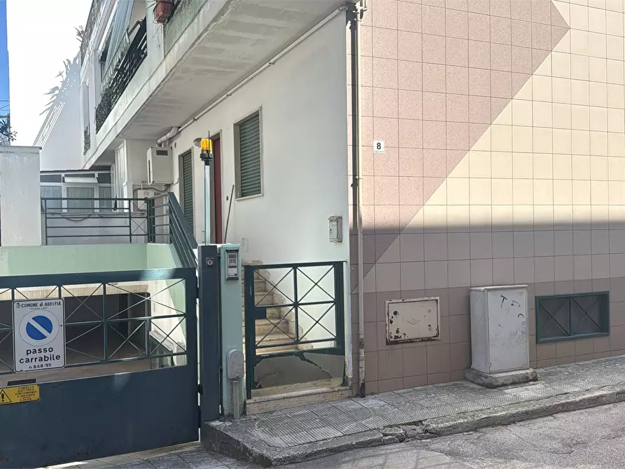Immagine 1 di Appartamento in vendita  8 a Adelfia