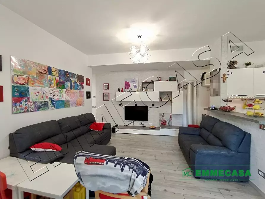 Immagine 5 di Appartamento in vendita  a Valenzano