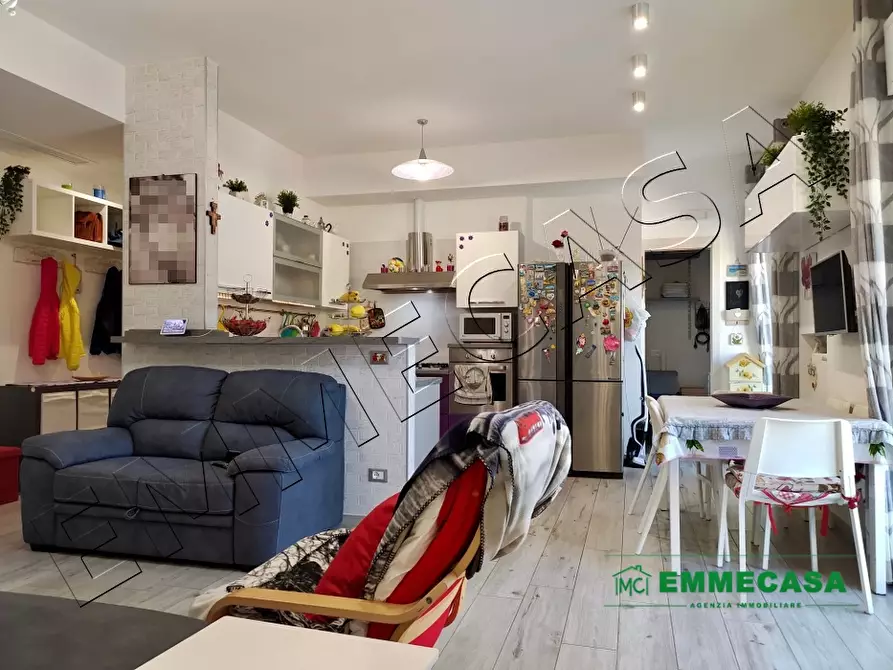 Immagine 7 di Appartamento in vendita  a Valenzano