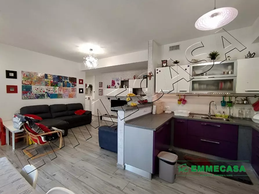 Immagine 8 di Appartamento in vendita  a Valenzano