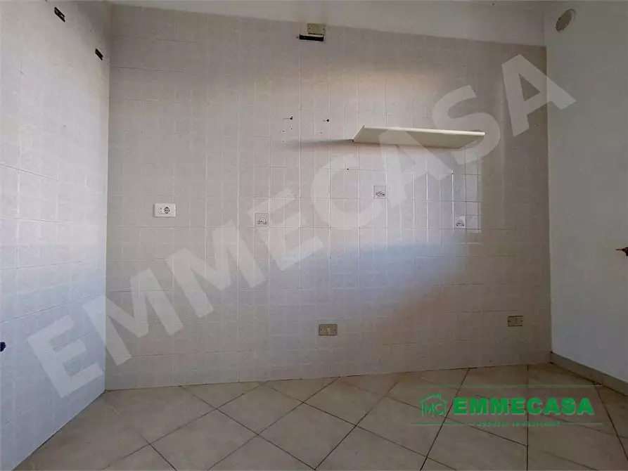 Immagine 6 di Appartamento in vendita  a Valenzano