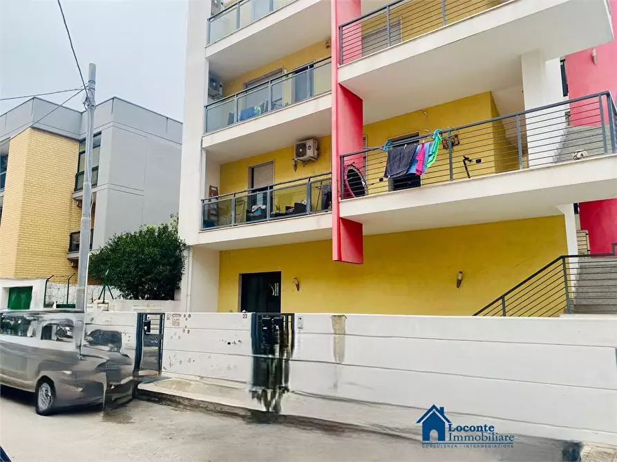 Immagine 1 di Appartamento in vendita  a Capurso