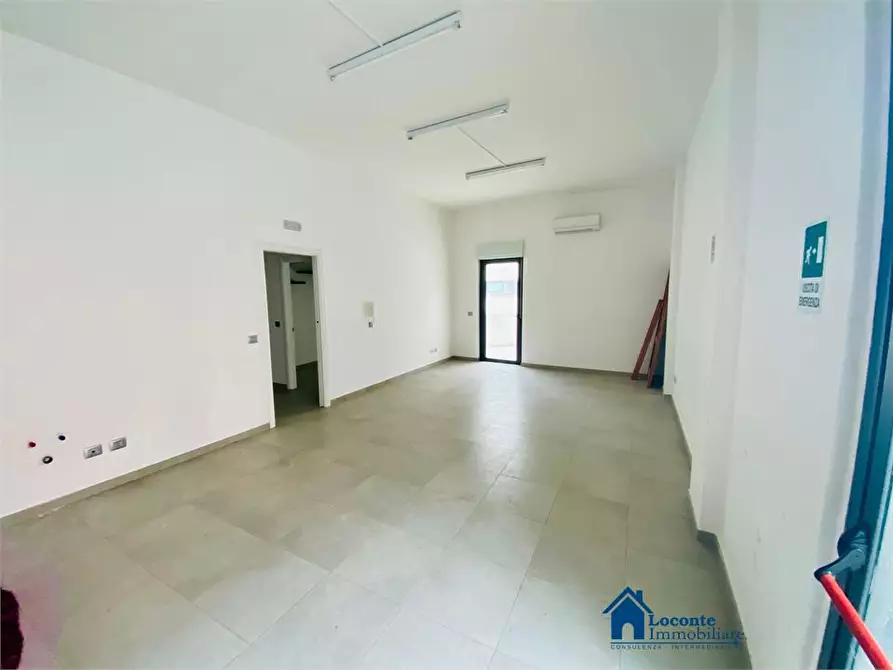 Immagine 8 di Appartamento in vendita  a Capurso