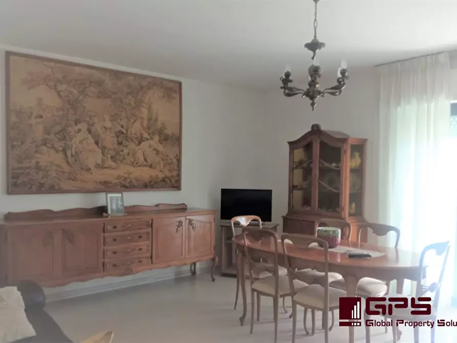 Immagine 1 di Appartamento in vendita  a Bari