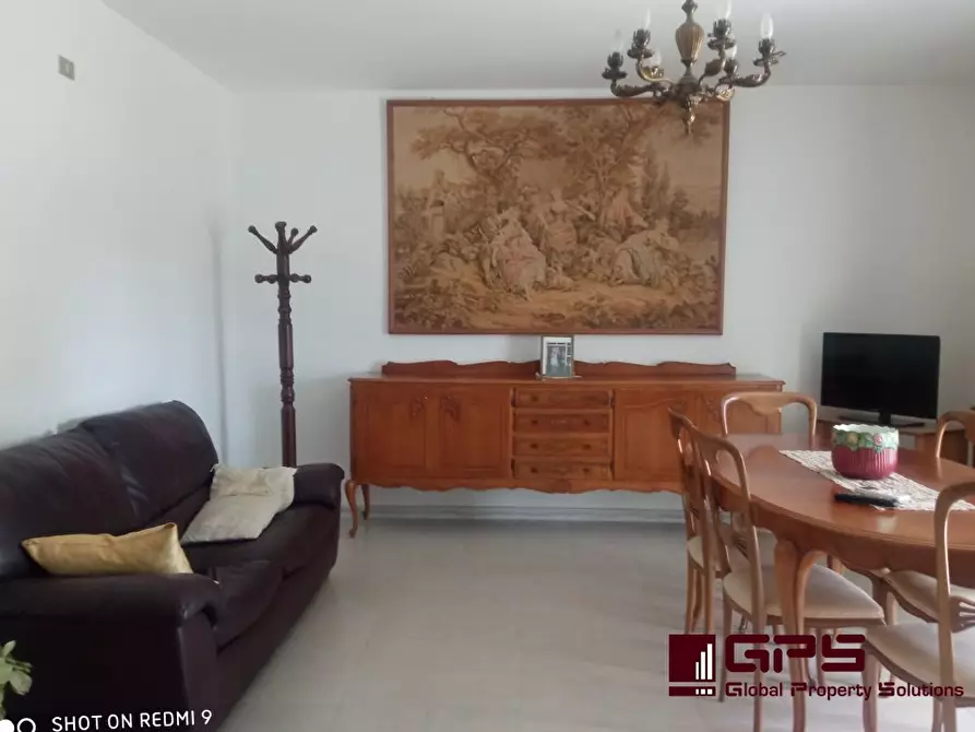 Immagine 2 di Appartamento in vendita  a Bari