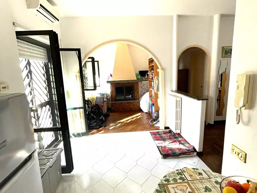 Immagine 6 di Appartamento in vendita  a Cellamare