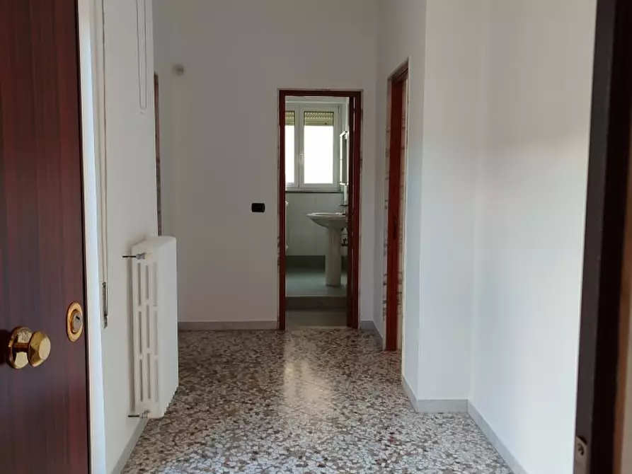 Immagine 6 di Appartamento in vendita  a Bari