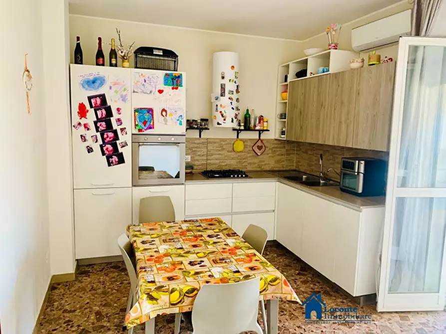 Immagine 6 di Appartamento in vendita  a Capurso