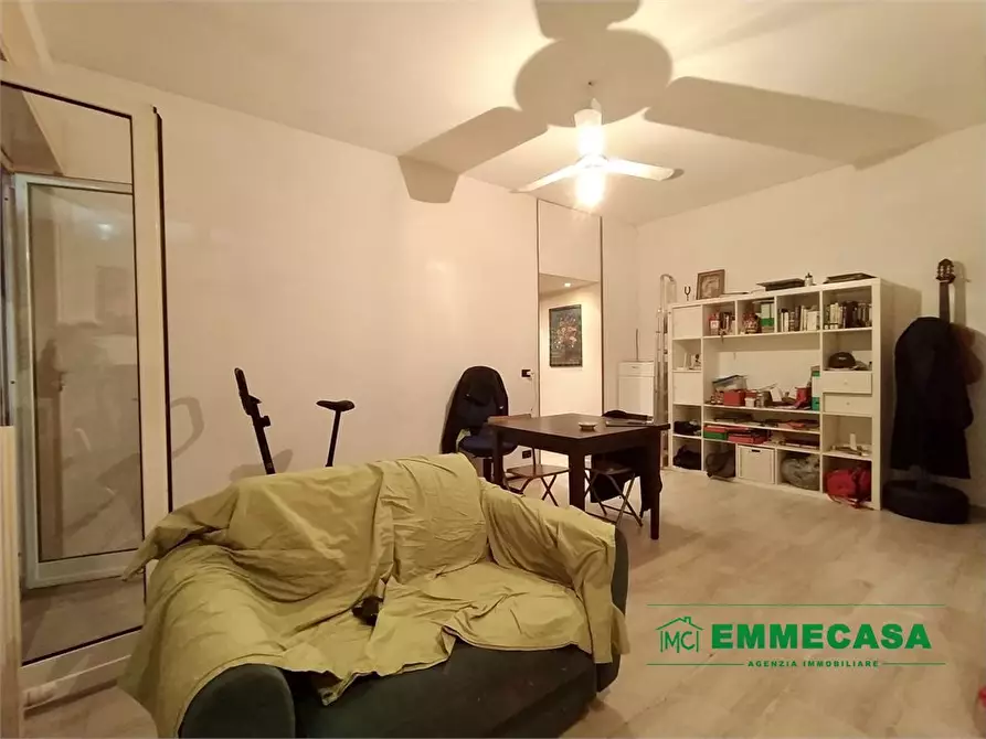 Immagine 3 di Appartamento in vendita  a Valenzano