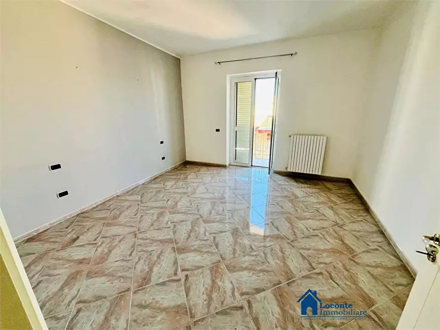 Immagine 9 di Appartamento in vendita  a Capurso