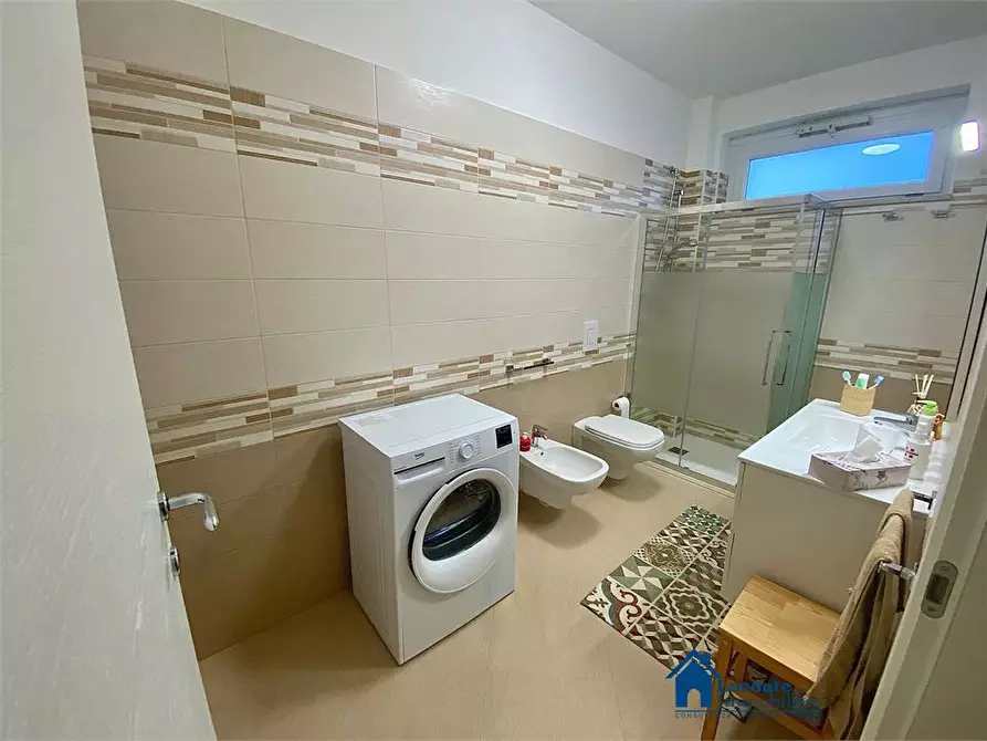 Immagine 9 di Appartamento in vendita  a Capurso