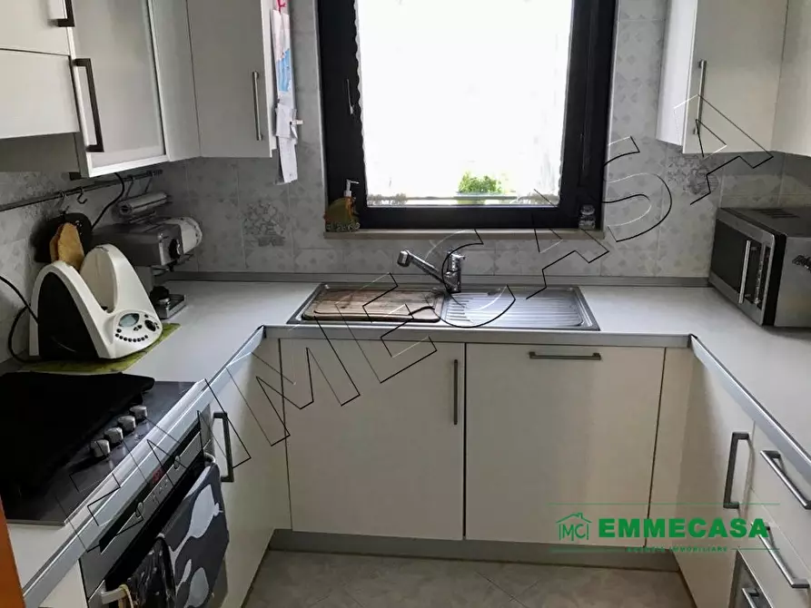 Immagine 6 di Appartamento in vendita  a Valenzano
