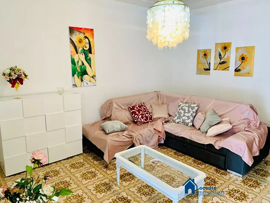 Immagine 8 di Appartamento in vendita  a Capurso