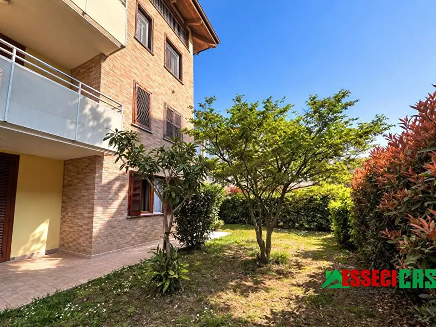 Immagine 10 di Appartamento in vendita  a Casirate D'adda