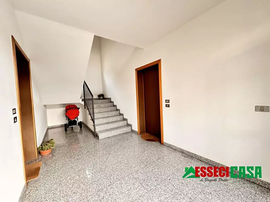 Immagine 10 di Appartamento in vendita  a Calvenzano