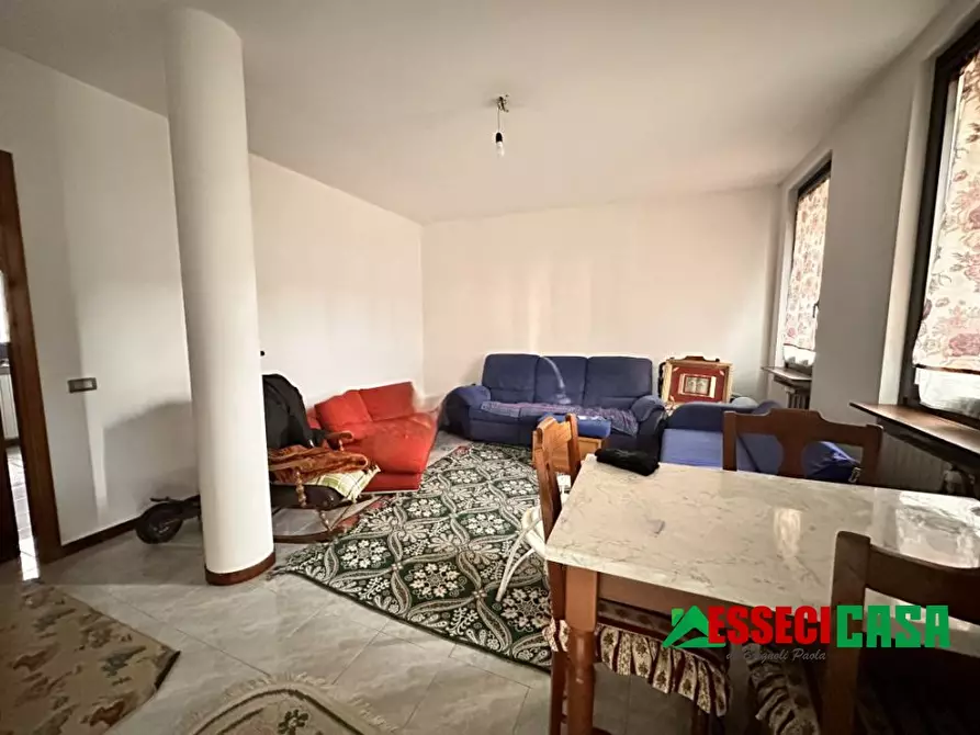 Immagine 2 di Appartamento in vendita  a Calvenzano