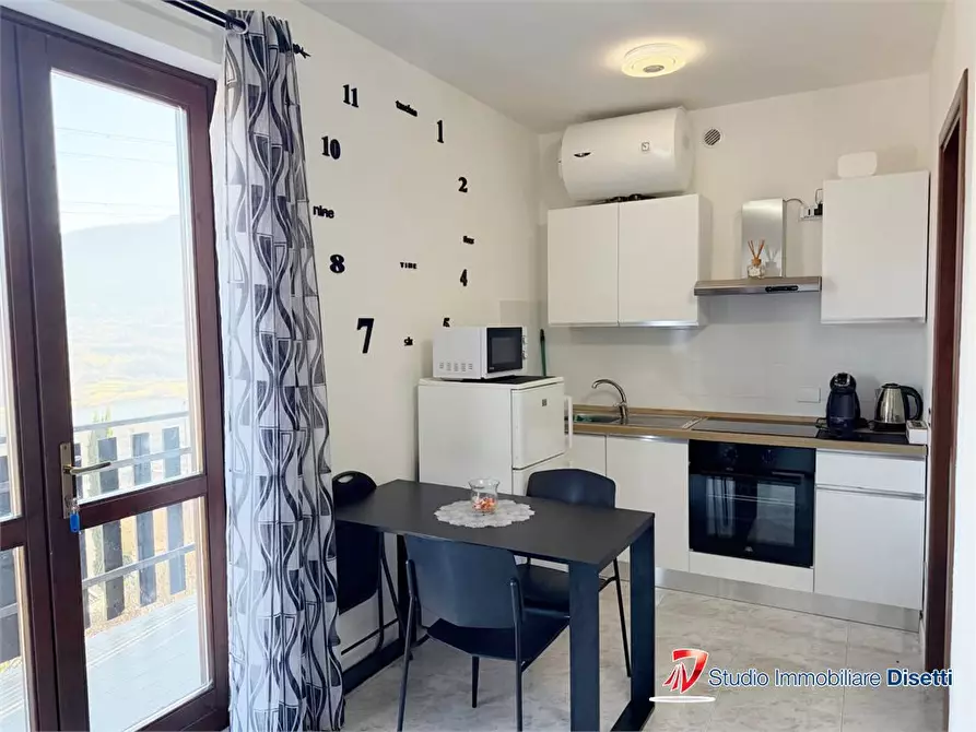 Immagine 7 di Appartamento in vendita  53 a Endine Gaiano