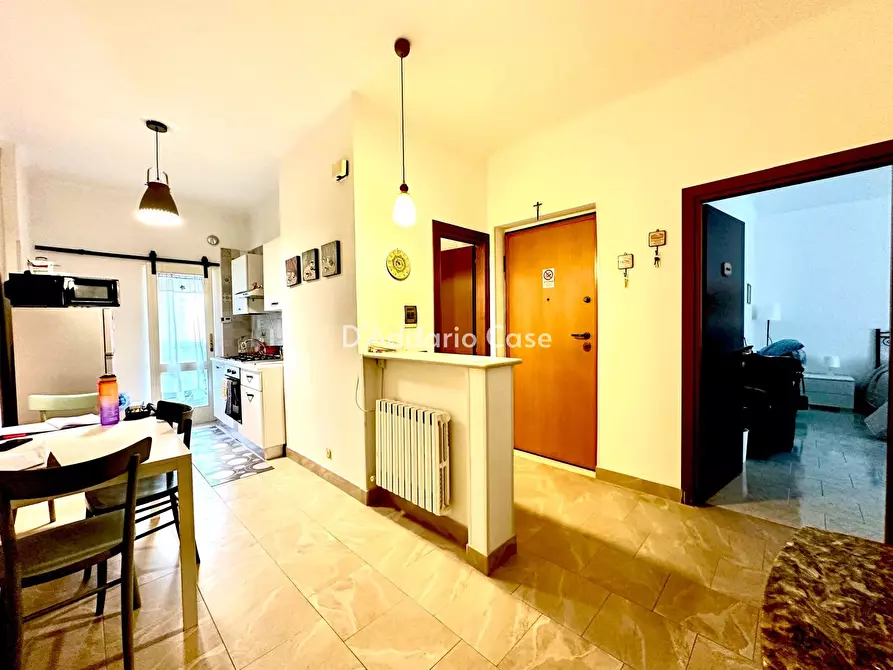 Immagine 1 di Appartamento in vendita  80 a Taranto