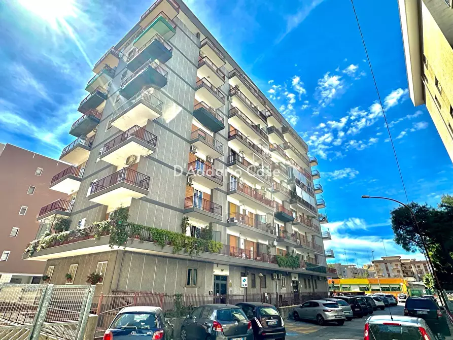 Immagine 1 di Appartamento in vendita  11 a Taranto