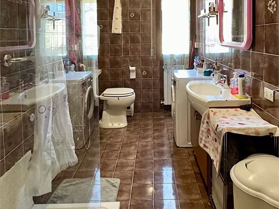 Immagine 8 di Appartamento in vendita  a Alto Reno Terme