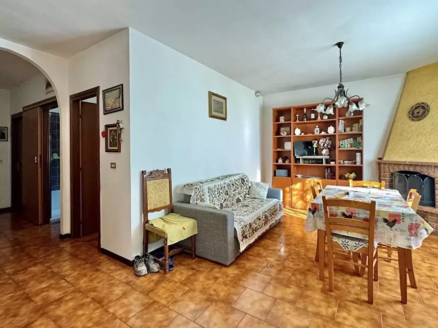 Immagine 5 di Appartamento in vendita  a Alto Reno Terme