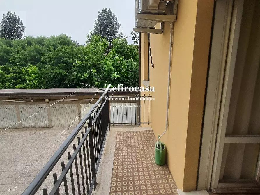 Immagine 1 di Appartamento in vendita  a Valsamoggia