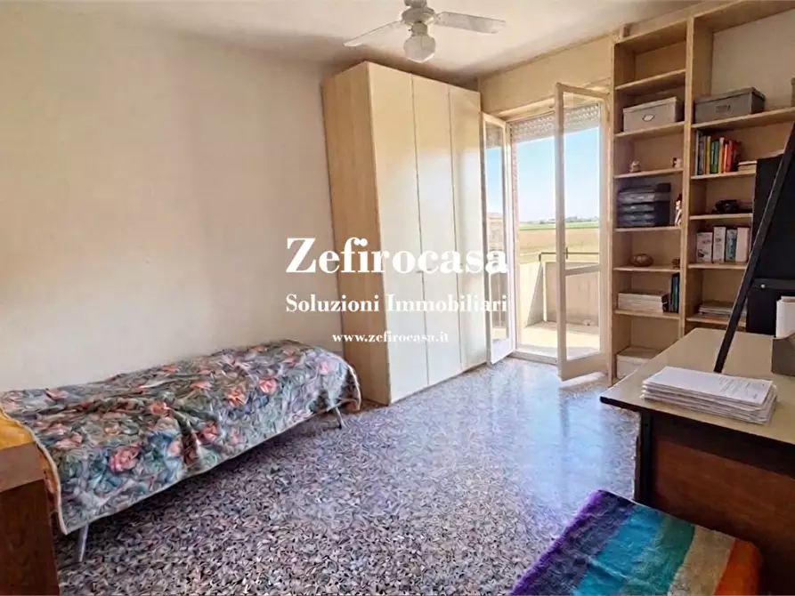 Immagine 6 di Appartamento in vendita  a Medicina