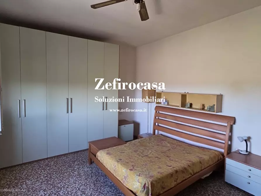 Immagine 4 di Appartamento in vendita  a Medicina