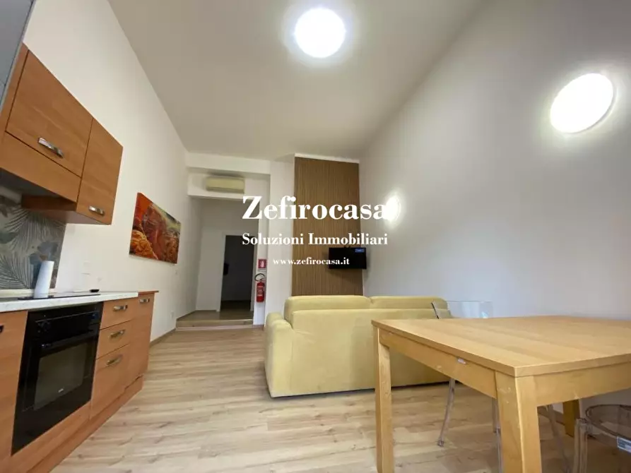 Immagine 3 di Appartamento in vendita  a Bologna