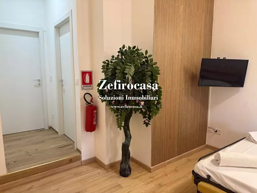 Immagine 4 di Appartamento in vendita  a Bologna