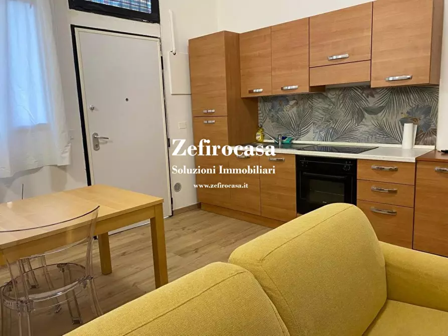 Immagine 6 di Appartamento in vendita  a Bologna