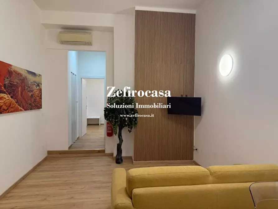 Immagine 2 di Appartamento in vendita  a Bologna