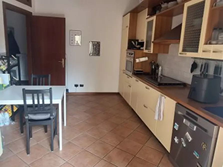 Immagine 6 di Appartamento in vendita  a Brescia