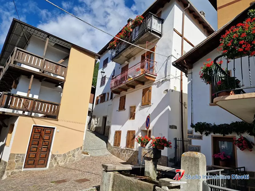 Immagine 2 di Appartamento in vendita  37 a Vione