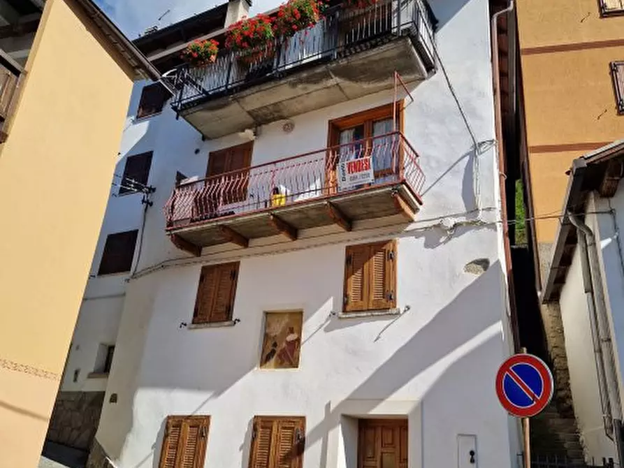 Immagine 1 di Appartamento in vendita  37 a Vione