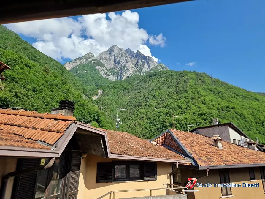 Immagine 8 di Appartamento in vendita  a Losine