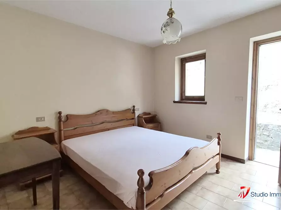 Immagine 6 di Appartamento in vendita  a Edolo