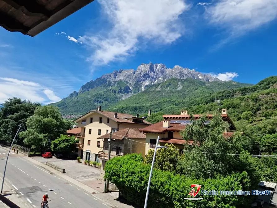 Immagine 10 di Appartamento in vendita  36 a Capo Di Ponte