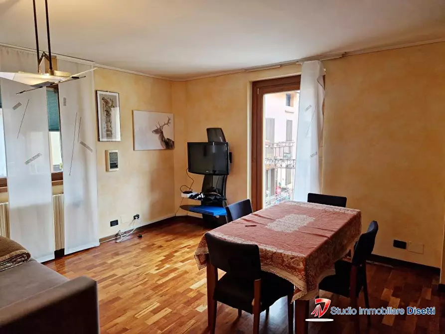 Immagine 1 di Appartamento in vendita  a Ponte Di Legno