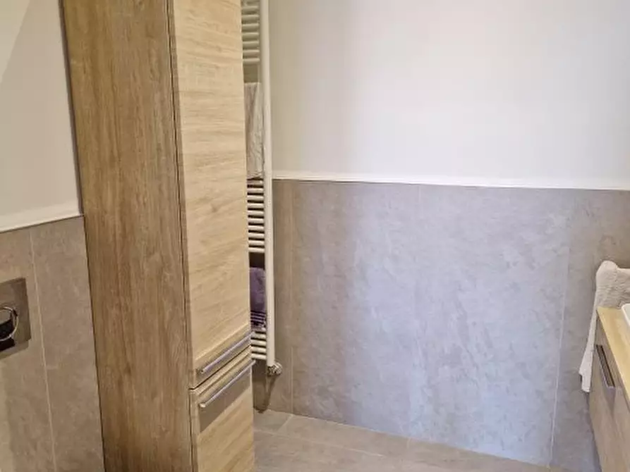 Immagine 7 di Appartamento in vendita  65 a Brescia