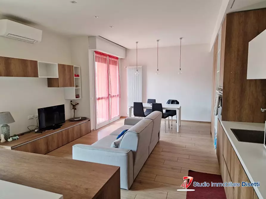 Immagine 2 di Appartamento in vendita  65 a Brescia