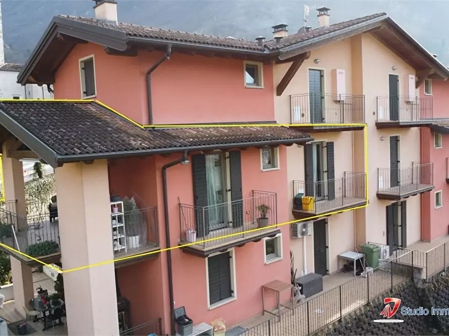 Immagine 2 di Appartamento in vendita  a Pisogne