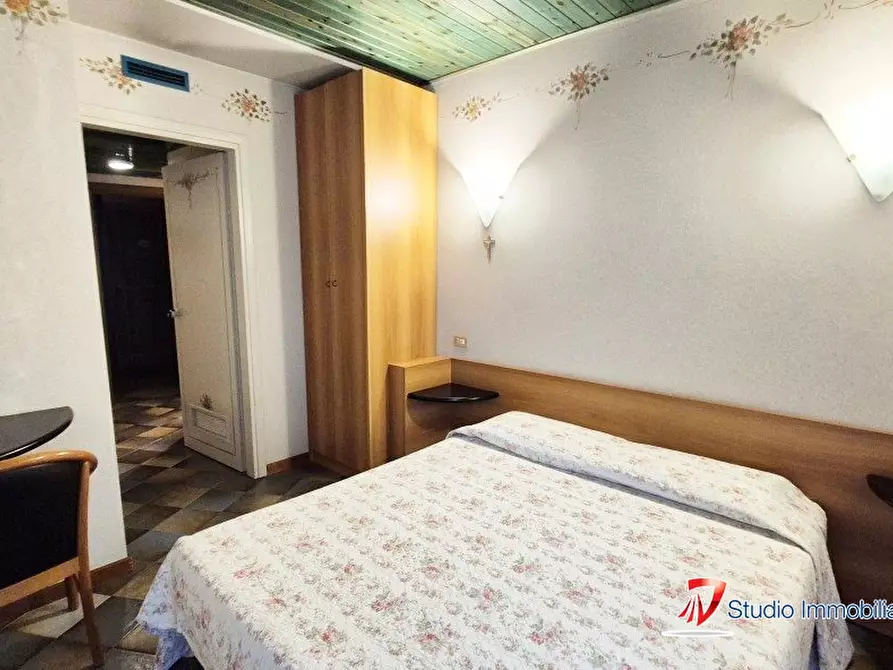 Immagine 6 di Appartamento in vendita  15 a Ponte Di Legno