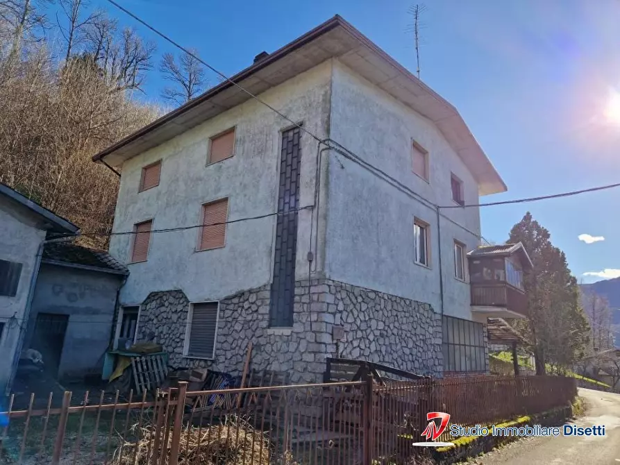 Immagine 10 di Appartamento in vendita  76 a Malonno