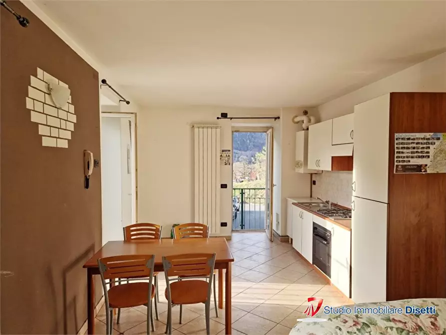 Immagine 2 di Appartamento in vendita  a Sonico