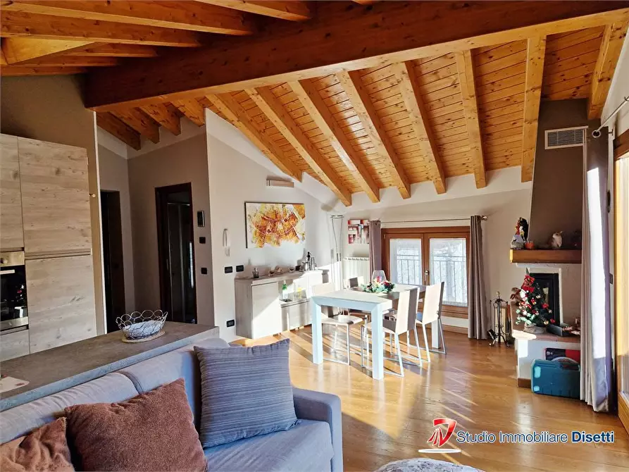 Immagine 7 di Appartamento in vendita  5 a Temù